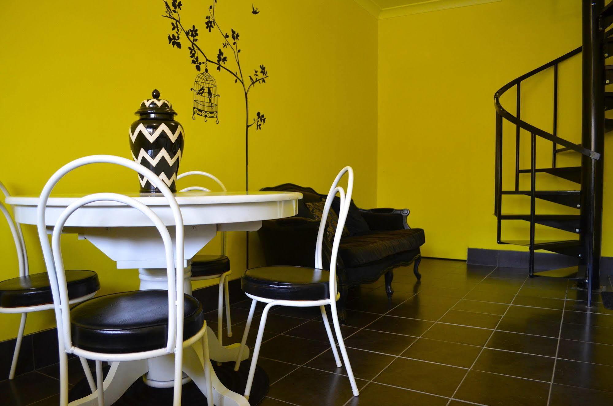 Deck Quarters - Mansfield, Victoria Hotel Luaran gambar